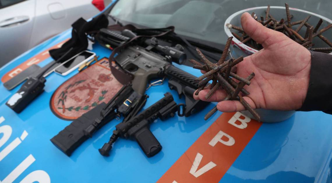 Tentativa de roubo de carga na Linha Vermelha