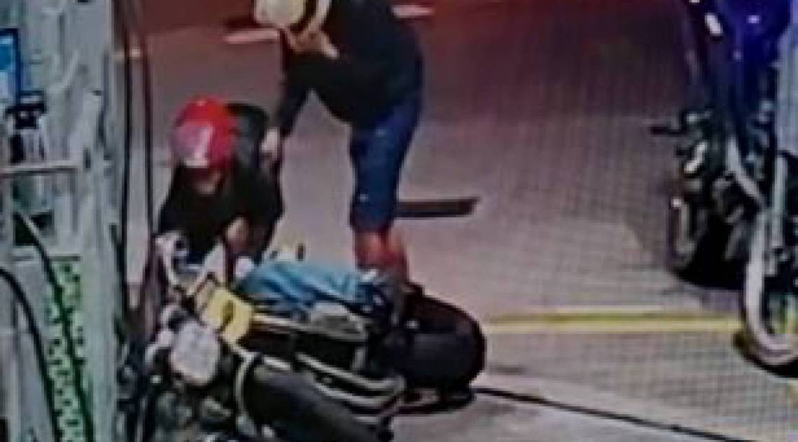 Policial é baleado em tentativa de assalto - Reprodução / Internet
