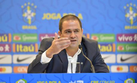 Para evitar polêmica, Jardine lamenta ausência de Pedro, mas entende que: 'ninguém está errado'