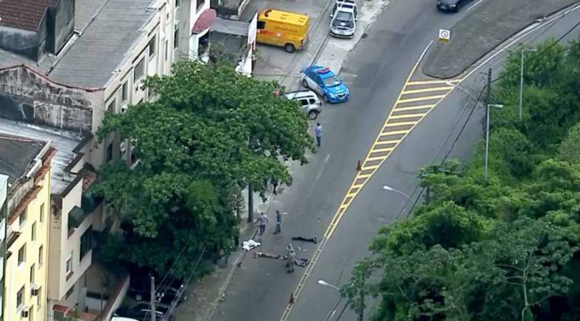 Acidente aconteceu na altura do número 1.210 da Rua Conde de Bonfim - Reprodução / TV Globo