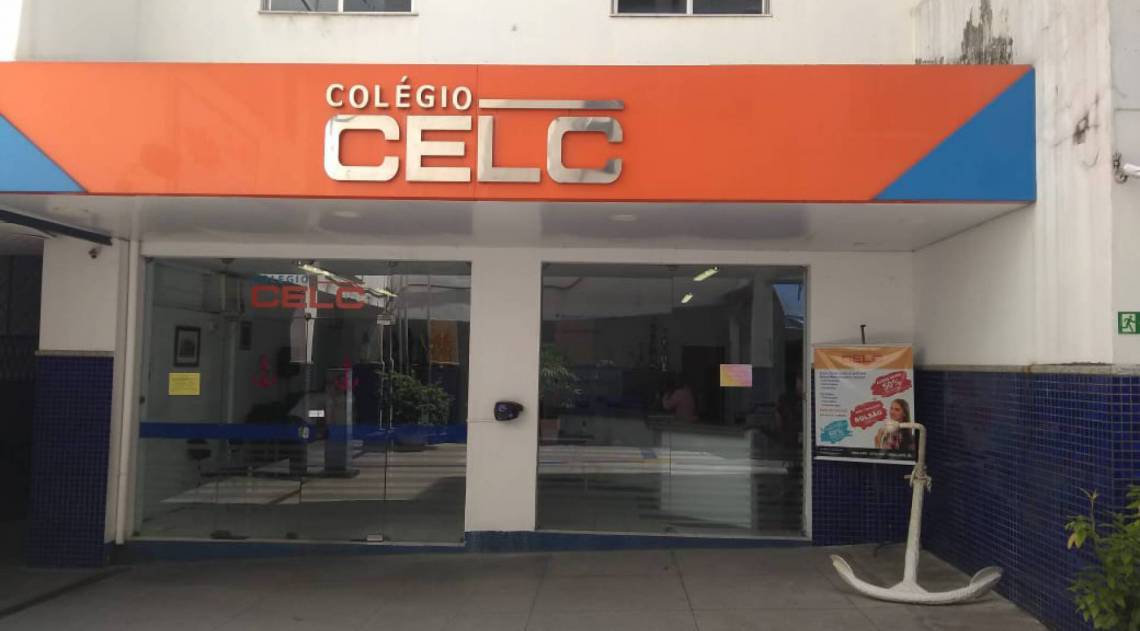 Col&eacute;gio em Bonsucesso onde estudante atacou outros dois a facadas - Reginaldo Pimenta 