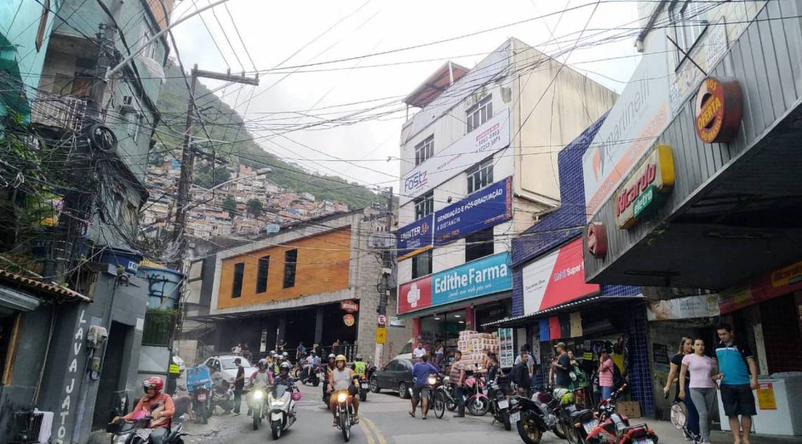 Uninter inaugura polo de apoio para ensino à distância na Rocinha