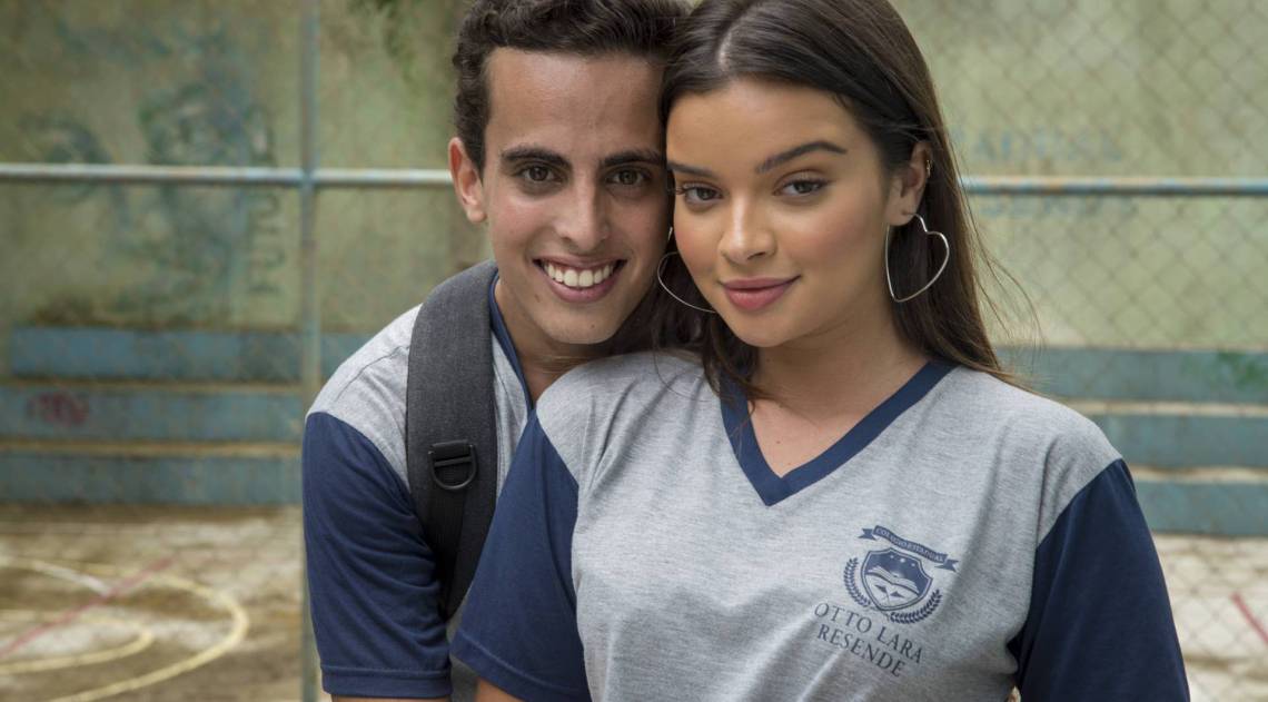 Marquinhos (André Matarazzo) e Nanda (Gabriella Mustafá)  