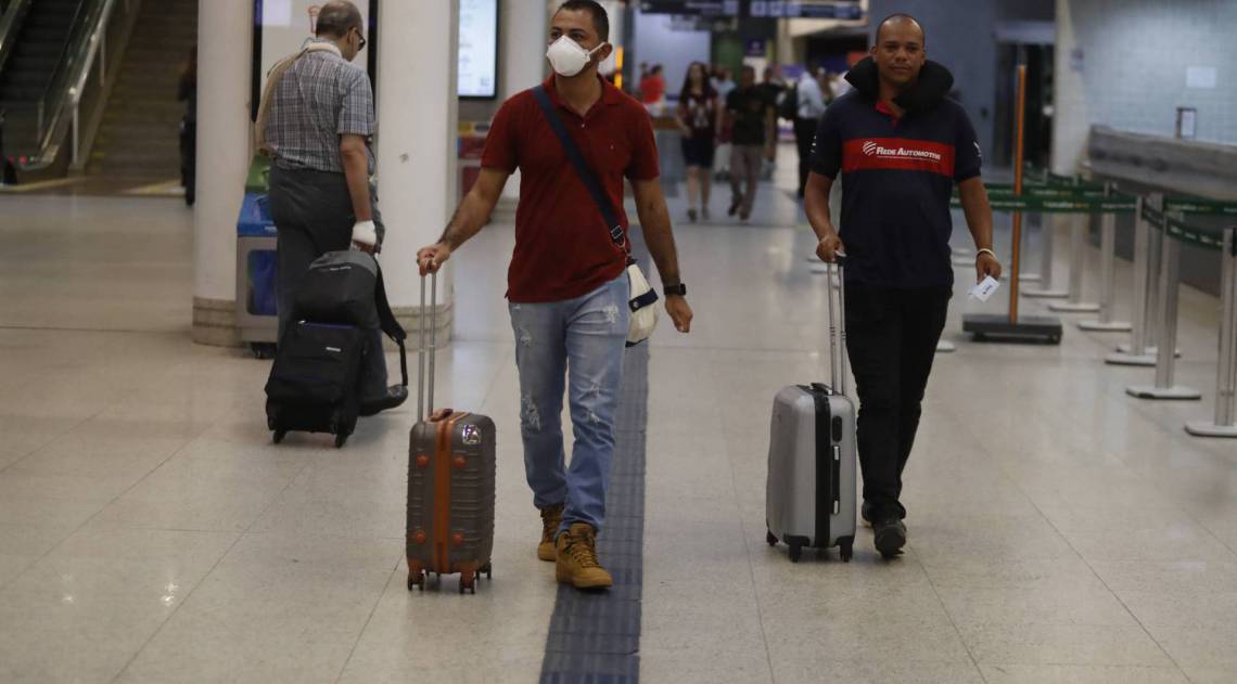 Anac diz que somente Uni&atilde;o pode determinar fechamento de aeroportos, o que vai contra decis&atilde;o de Witzel - Gilvan de Souza