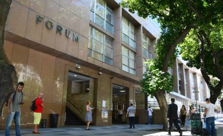 Justiça do Rio concede liberdade provisória a homem que ofereceu propina a vereador