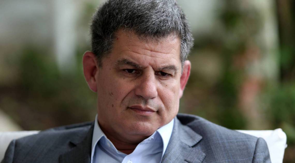 ((((CORREÃÃO DE LEGENDA)))) WJBEBIANNO9 - RIO DE JANEIRO - RJ - 18/10/2018 - BEBBIANO / ENTREVISTA - ESPECIAL EXCLUSIVO PARA POLÃ.TICA OE - O presidente do Partido Social Liberal (PSL), Gustavo Bebianno, durante sessão de fotos após entrevista exclusiva cedida ao Estado na tarde desta quinta-feira, 18, no bairro do Jardim Botânico, na zona sul do Rio. Foto: WILTON JUNIOR/ESTADÃO