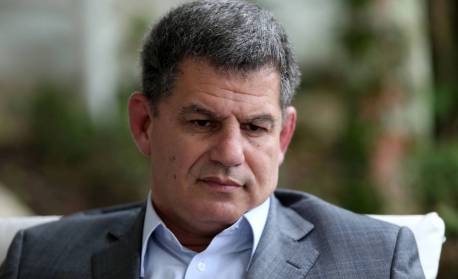 Milícias se voltam para hospitais federais