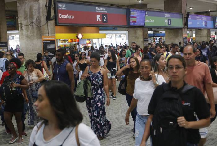 Esta&ccedil;&otilde;es de trens da SuperVia s&atilde;o fechadas e linhas das Barcas suspensas a partir de s&aacute;bado