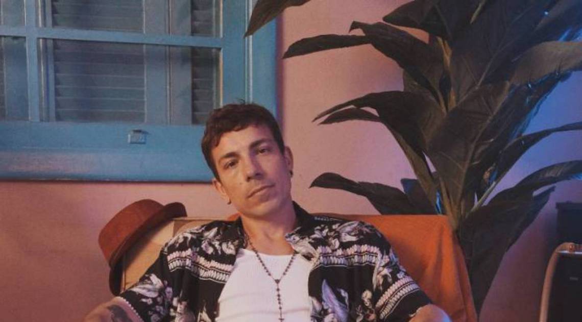 Di Ferrero - M&uacute;sica em casa