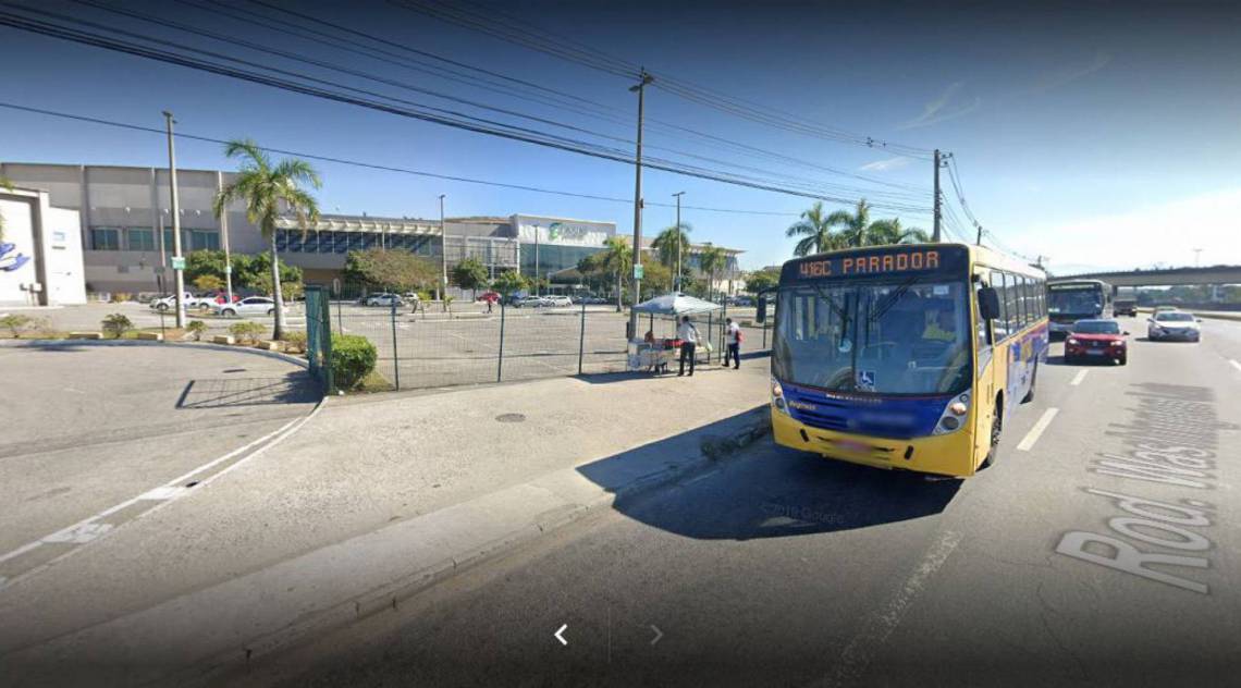 Motorista de aplicativo foi sequestrado na Rodovia Washington Luiz, em frente ao Caxias Shopping - Reprodução | Google Street View