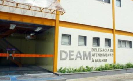 Polícia prende homem suspeito de torturar ex-companheira em Duque de Caxias