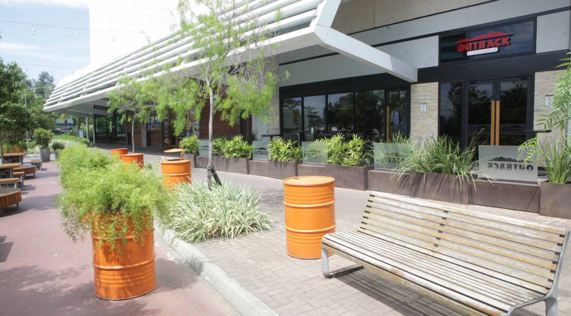 Para acessar o serviço o cliente busca por um restaurante do catálogo do FoodStop e com alguns cliques o estabelecimento é escolhido  - Ricardo Cassiano/Agência O Dia