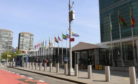 Homem armado é detido na área externa da sede da ONU em Nova York