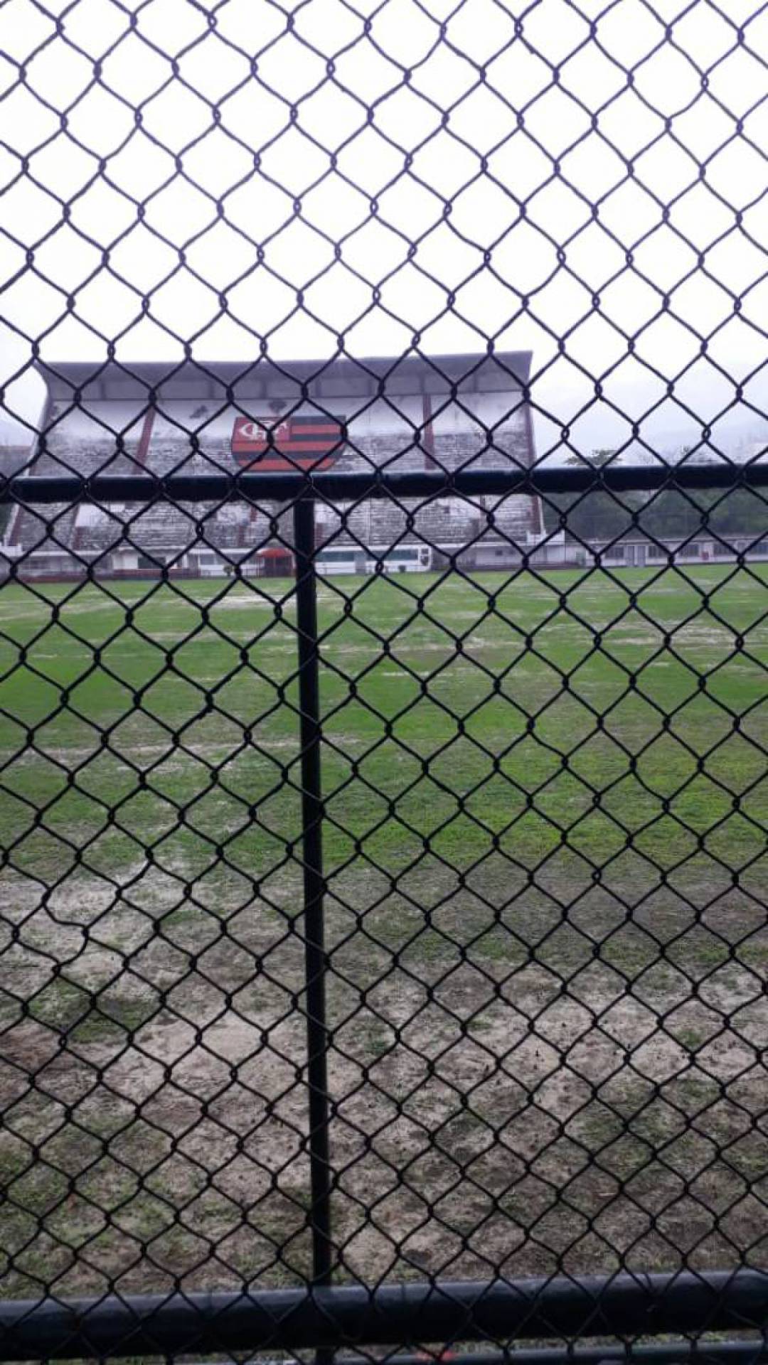 Novo campo da Gávea começa a ganhar forma