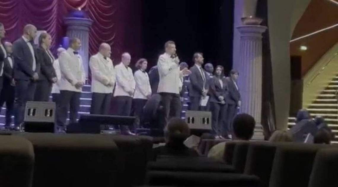 Capitão de cruzeiro avisou aos passageiros que viagem não seguiria até a Itália quando já tinham partido do Brasil