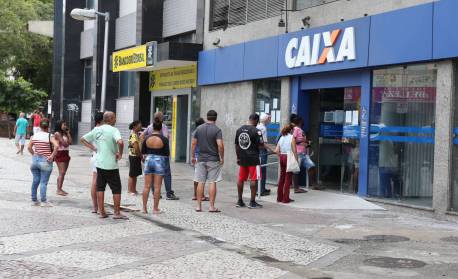 PIS/Pasep: calendário de pagamentos do abono salarial começa nesta terça-feira