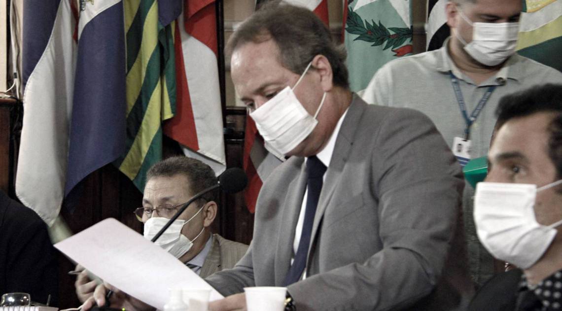 Essa foi a Ãºltima sessÃ£o presencial do Legislativo, que passarÃ¡ a deliberar por videoconferÃªncia durante a quarentena - DivulgaÃ§Ã£o / Sergio Gomes