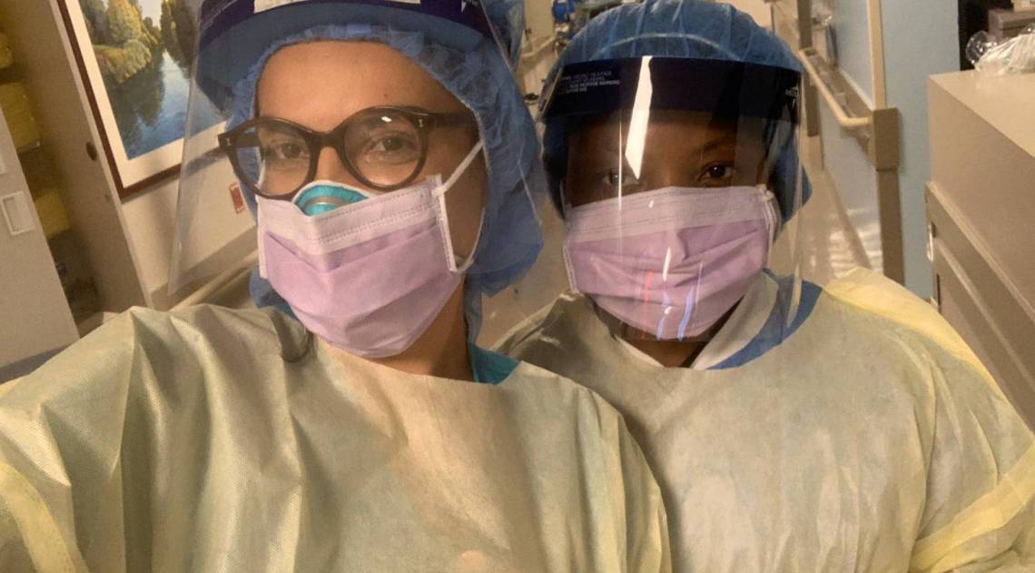 A enfermeira Karina Felix mora em NY há 20 anos e trabalha num dos maiores hospitais da cidade