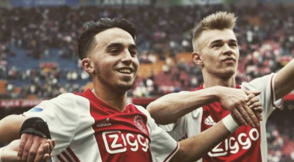 De olho no futuro, Ajax anuncia a chegada de promessas 