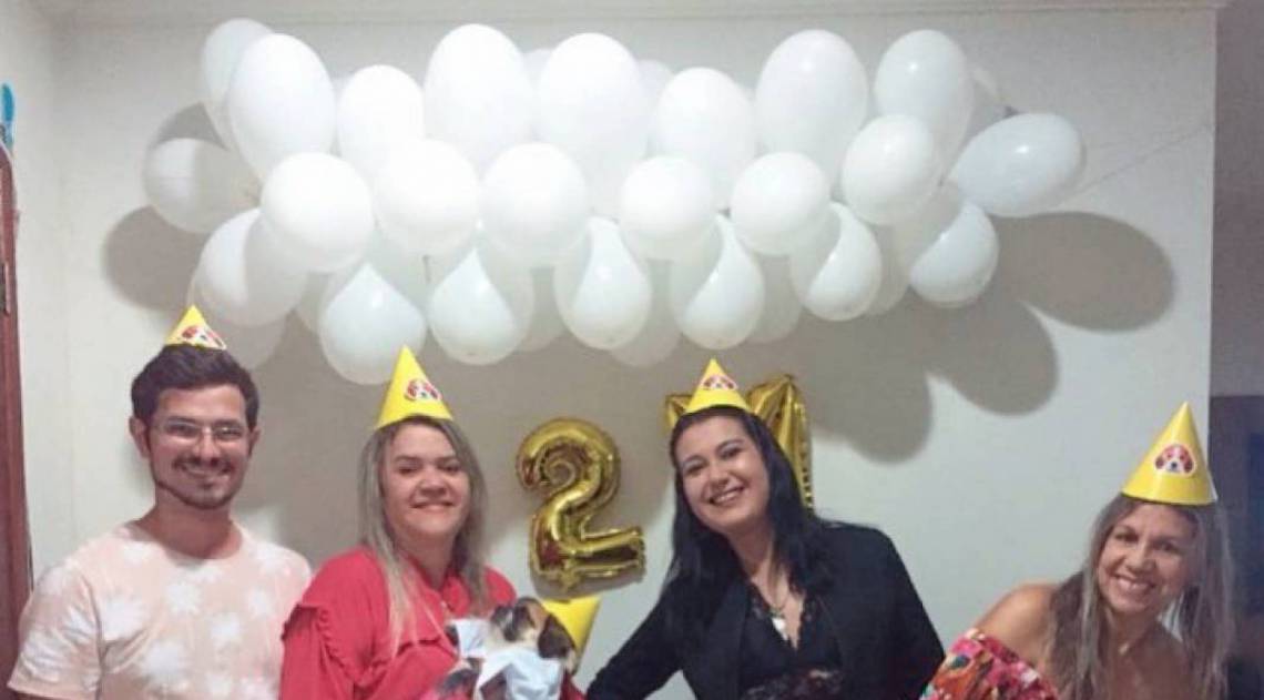 Fam&iacute;lia de Gizelly conta que ela tem dois milh&otilde;es de seguidores - Reprodu&ccedil;&atilde;o de internet