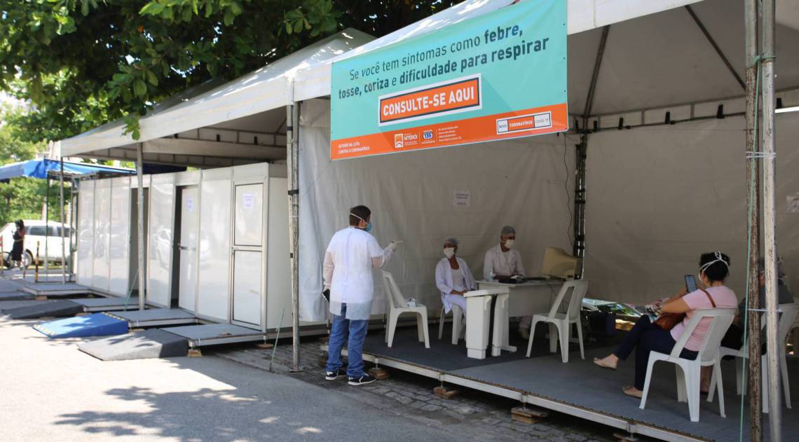 Tendas t&ecirc;m salas de espera, de atendimento, de classifica&ccedil;&atilde;o de risco e consult&oacute;rios com pias e ar-condicionado - Divulga&ccedil;&atilde;o / Luciana Carneiro