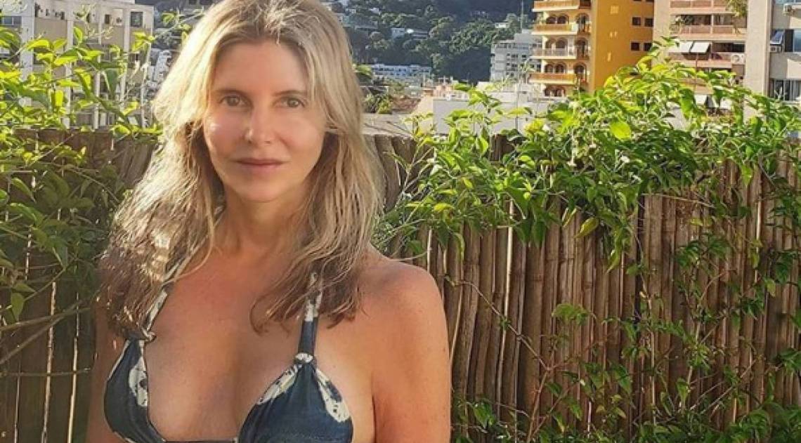 Atriz postou foto de biquíni em sua conta no Instagram e arrancou elogios - Instagram / Divulgação