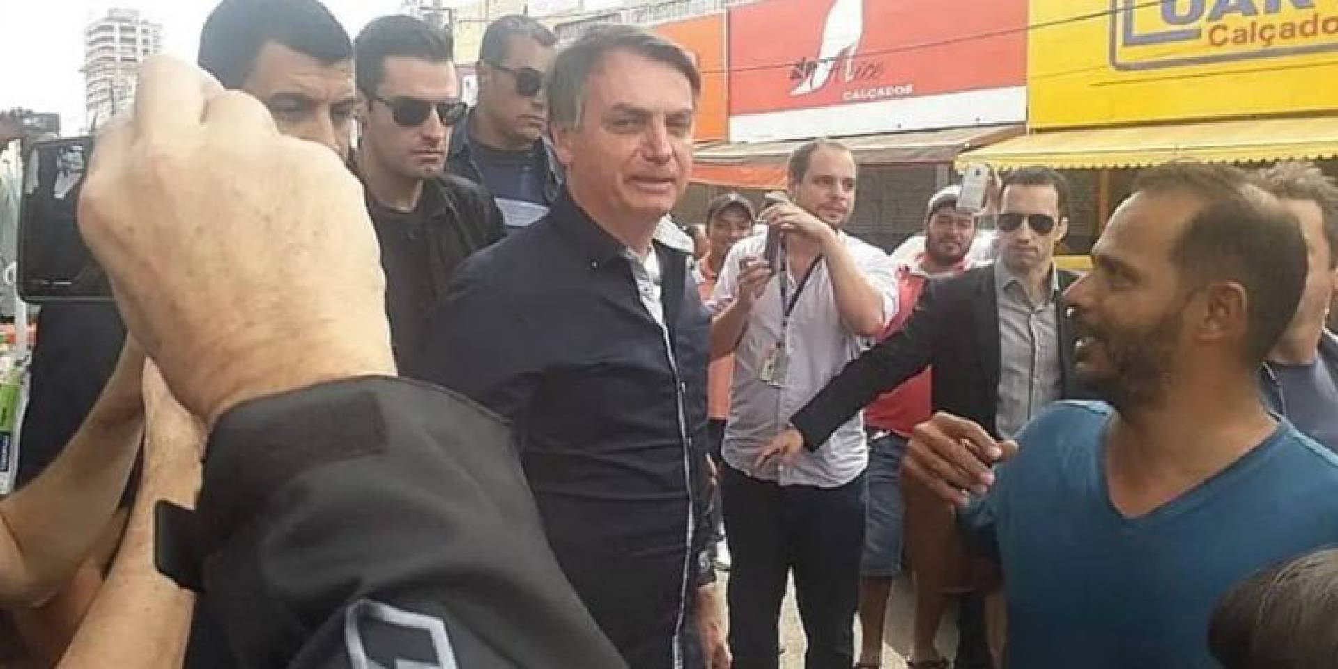 Twitter deleta publicações de Bolsonaro sobre passeio em Brasília ...