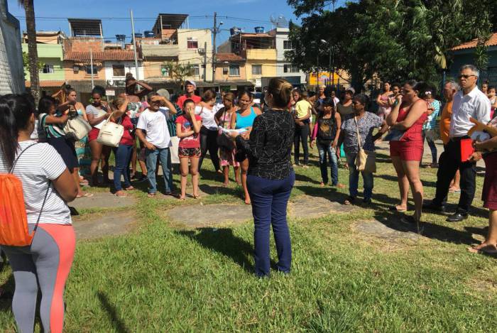 No CRAS Zumbi dos Palmares, em Jacarepaguá, pessoas buscaram informação sobre o auxílio de R$ 600