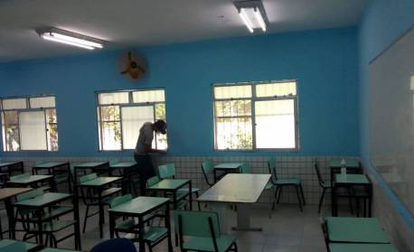 Seeduc autoriza contratação de quase 700 professores temporários