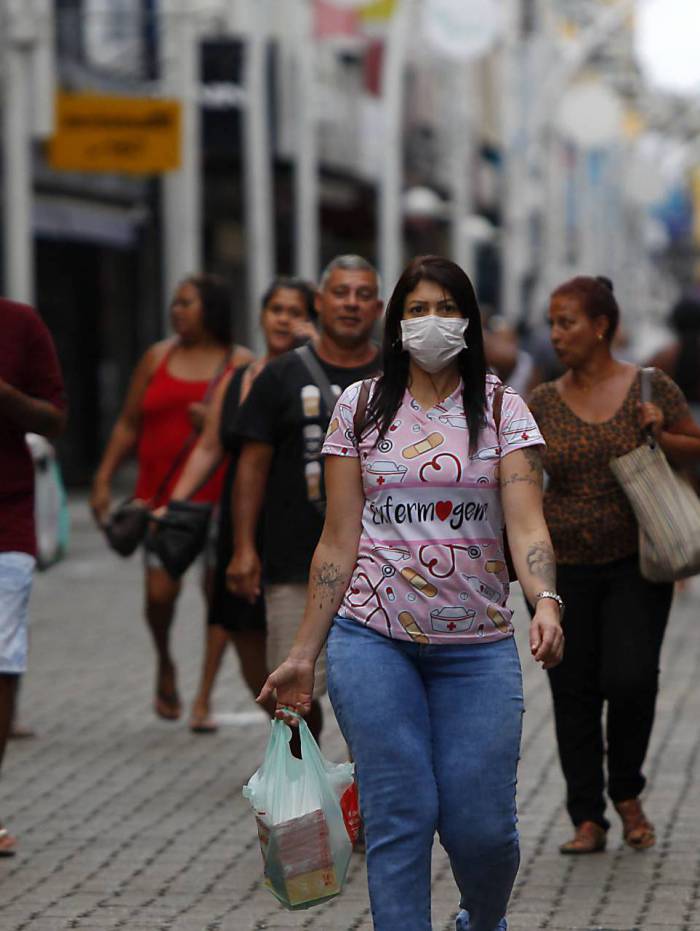 Centro de Nova Igua&ccedil;u durante quarentena