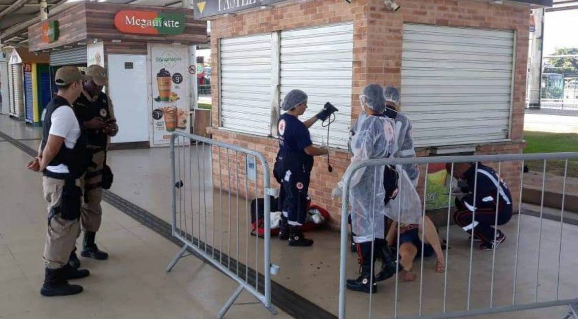 Passageira foi socorrida pelo Samu - Divulgação / Guarda Municipal