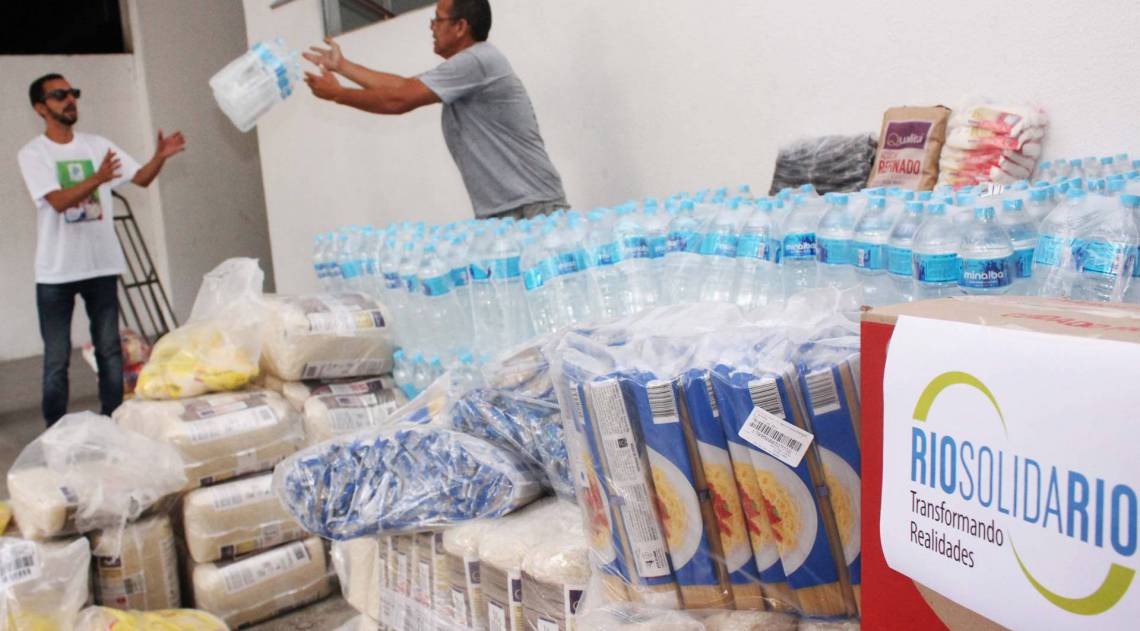 Calendário de distribuição das cestas básicas vai ser divulgado nos canais oficiais do Governo do Estado do Rio e na imprensa - Divulgação