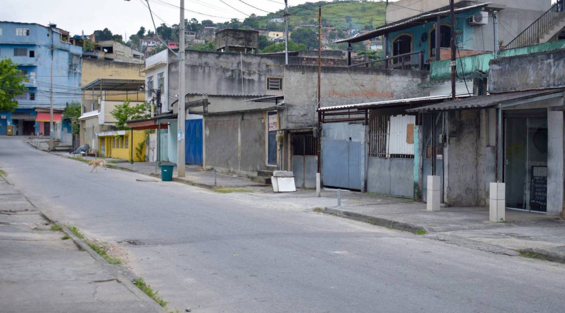 Mat&eacute;ria especial Pandemia do novo coronav&iacute;rus. Moradores do Estado do Rio registram de suas casas a vis&atilde;o que t&ecirc;m da rua durante a pandemia do novo coronav&iacute;rus. Foto do estudante e fot&oacute;grafo R&ocirc;mulo Alberto, 23 anos, morador de S&atilde;o Jo&atilde;o de Meriti