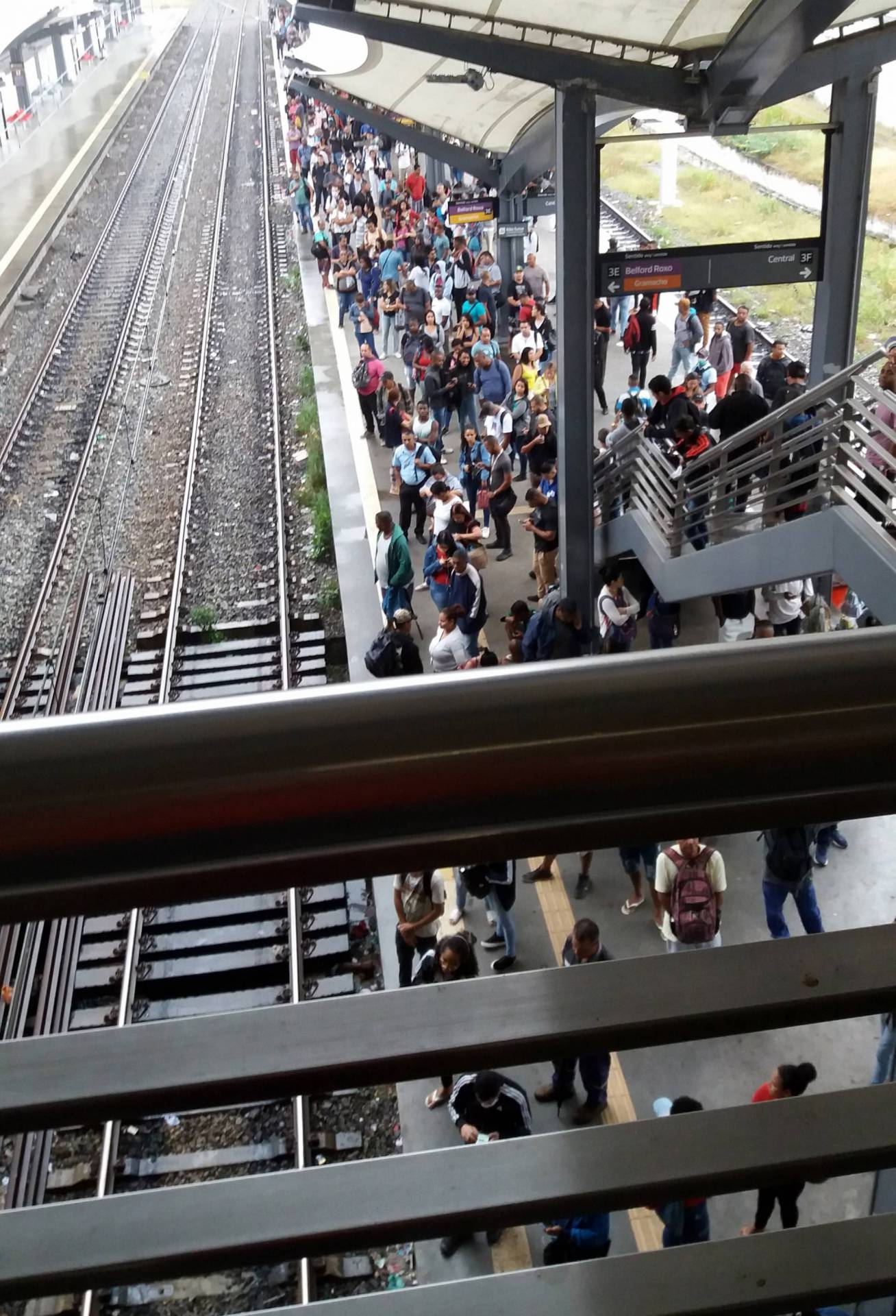 Problema afetou o trecho Central-Gramacho