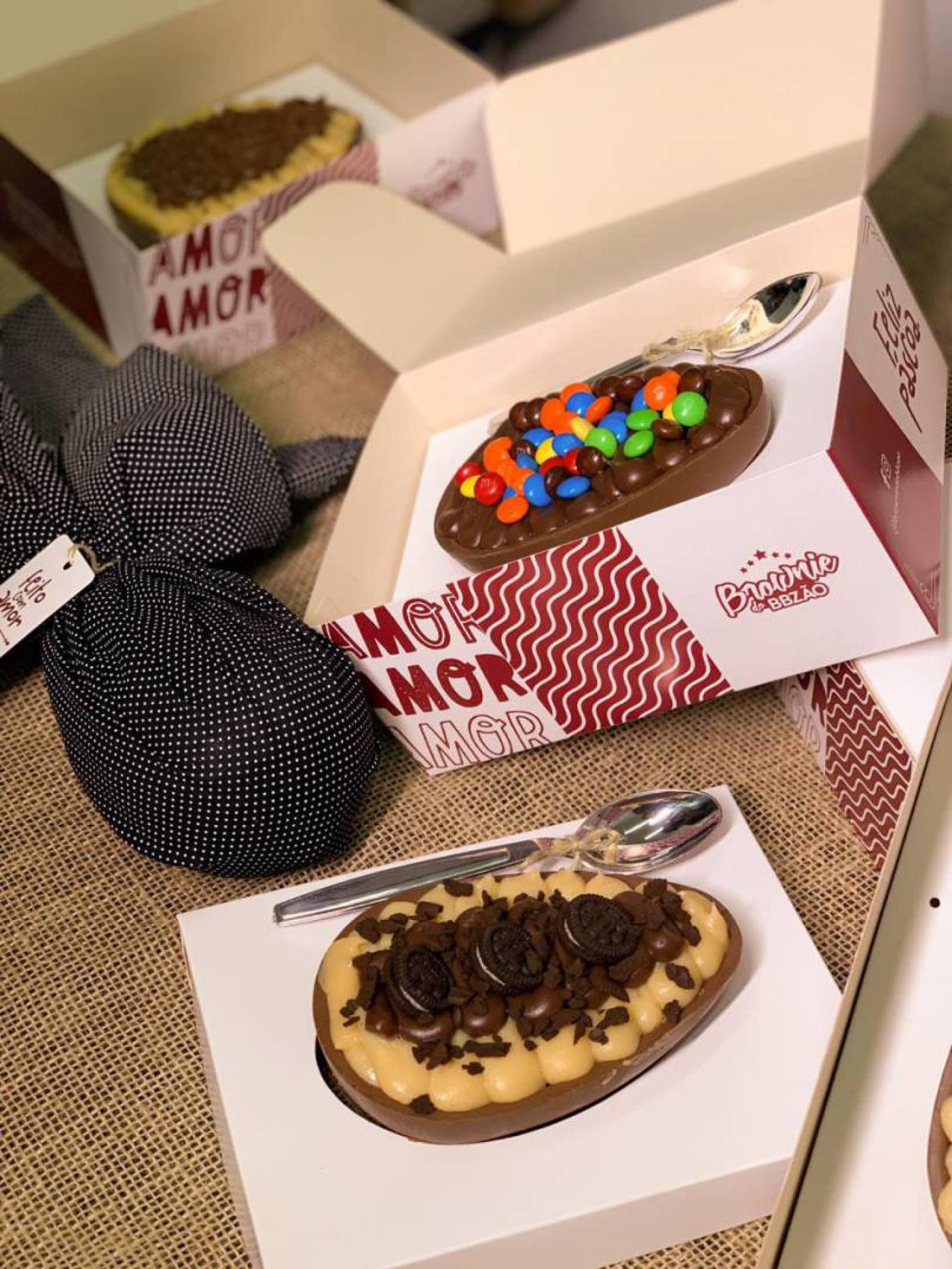 Comerciantes apostam em receitas criativas de chocolate para driblar crise do coronavírus. Ovo de colher do Brownie do Bbzão