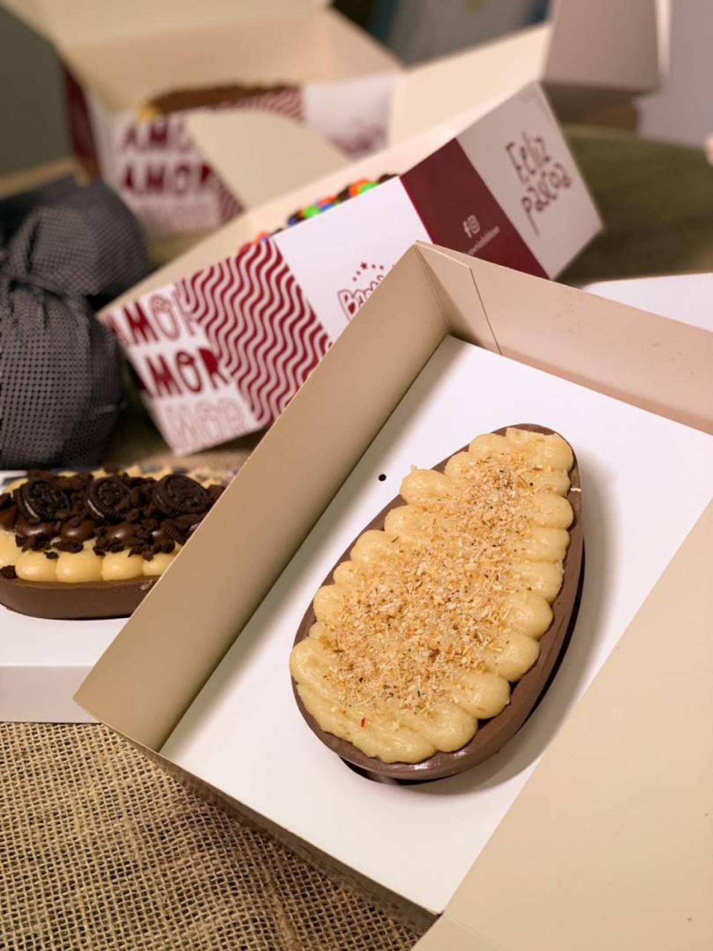 Comerciantes apostam em receitas criativas de chocolate para driblar crise do coronavírus. Ovo de colher do Brownie do Bbzão