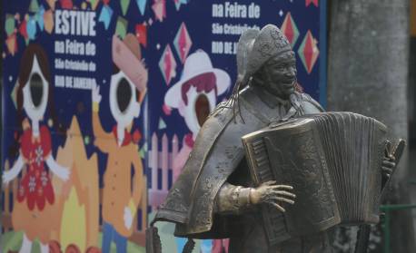 Leilão da Feira de São Cristóvão preocupa: 'Como vão tirar as famílias de lá?'