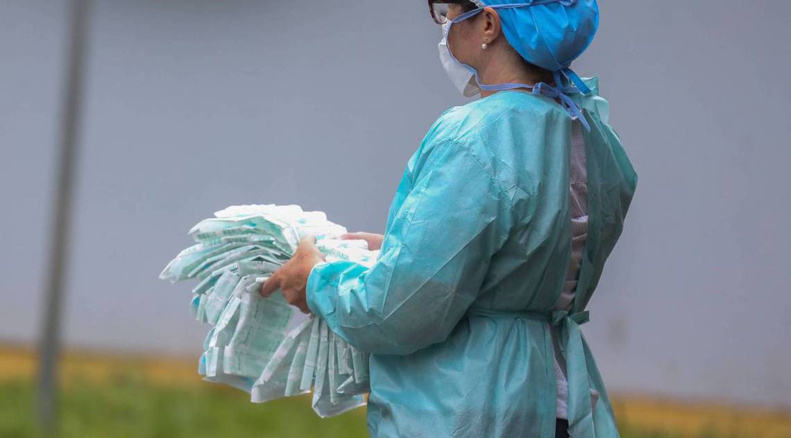 Medida alcança todos os profissionais de Saúde - Marcelo Casal Jr/Agência Brasil