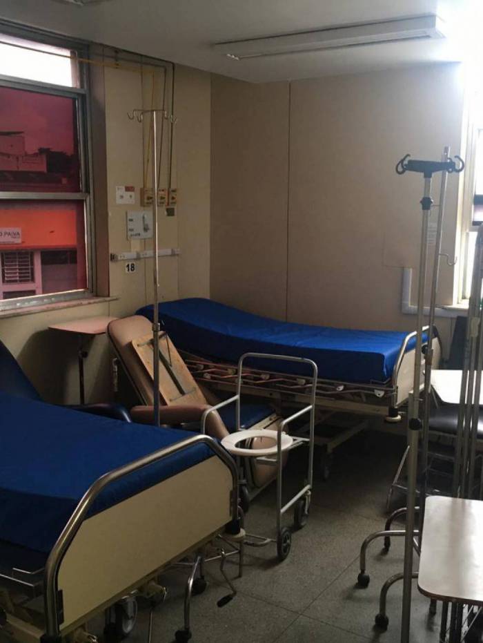Hospital Federal de Bonsucesso tem leitos que não são usados
