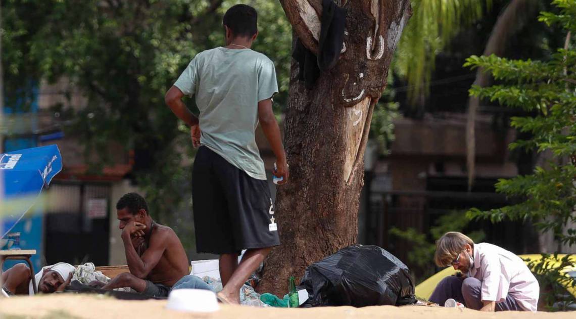 Rio, 19/04/2020, Cracudos na Avenida Brasil e na Mangueira, foto de Gilvan de Souza / Agencia O Dia