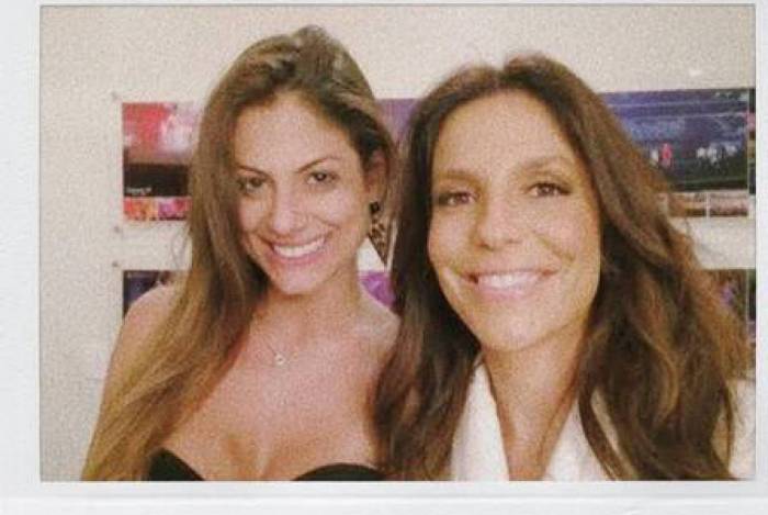 Mari Gonçalez trabalhou como cover de Ivete Sangalo