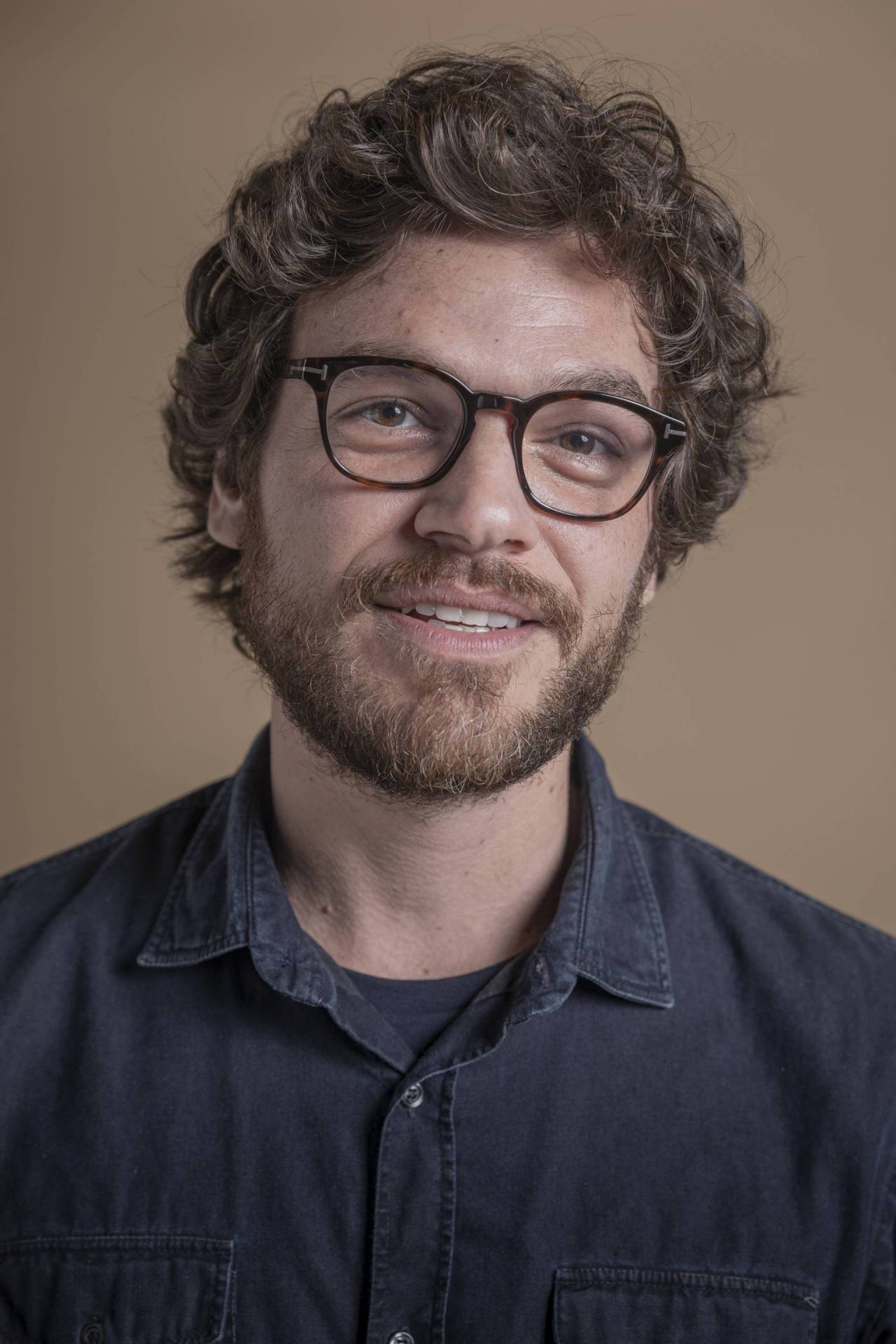  Paulo (Emilio Dantas) na série Todas as Mulheres do Mundo