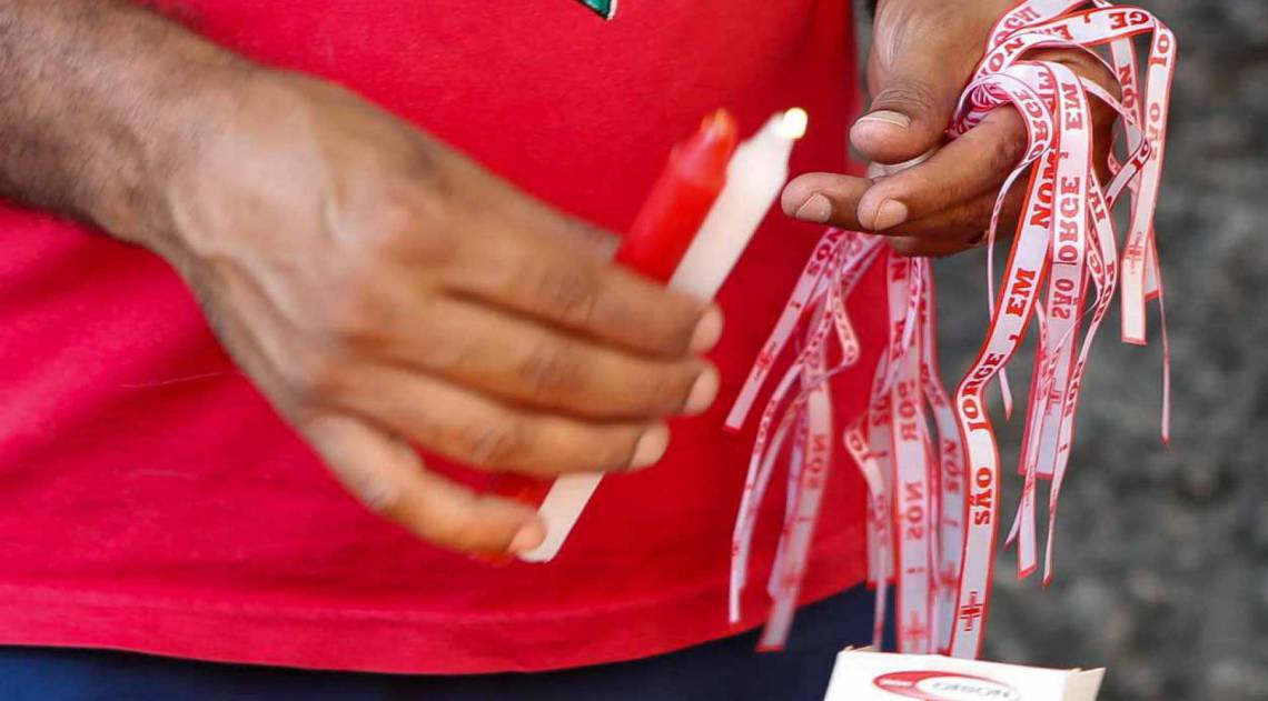Rio, 23/04/2020  - COVID 19 - CORONAVIRUS - Movimentacao na igreja de Sao Jorge no Centro, coronavirusrio. Foto: Gilvan de Souza /Agencia O Dia - Gilvan de Souza / Agencia O Dia