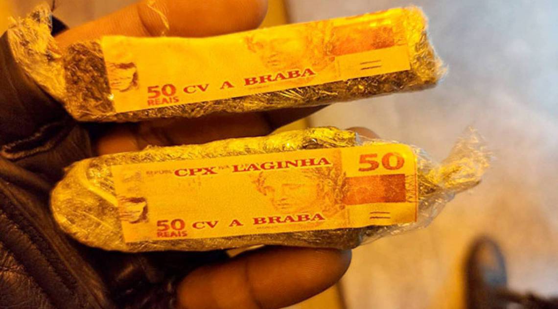 Ao ser detido, o suspeito disse que havia comprado a droga em Pedro do Rio depois de sair de uma festa - Divulgação/Polícia Militar