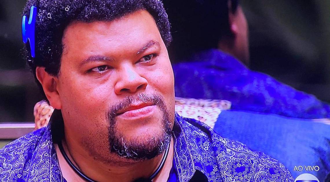 Babu Santana - Reprodução de TV