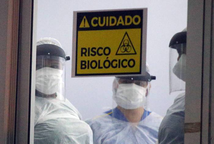 Crescimento na disseminação do novo coronavírus impacta diretamente na capacidade do sistema de saúde de atender à demanda de novos pacientes