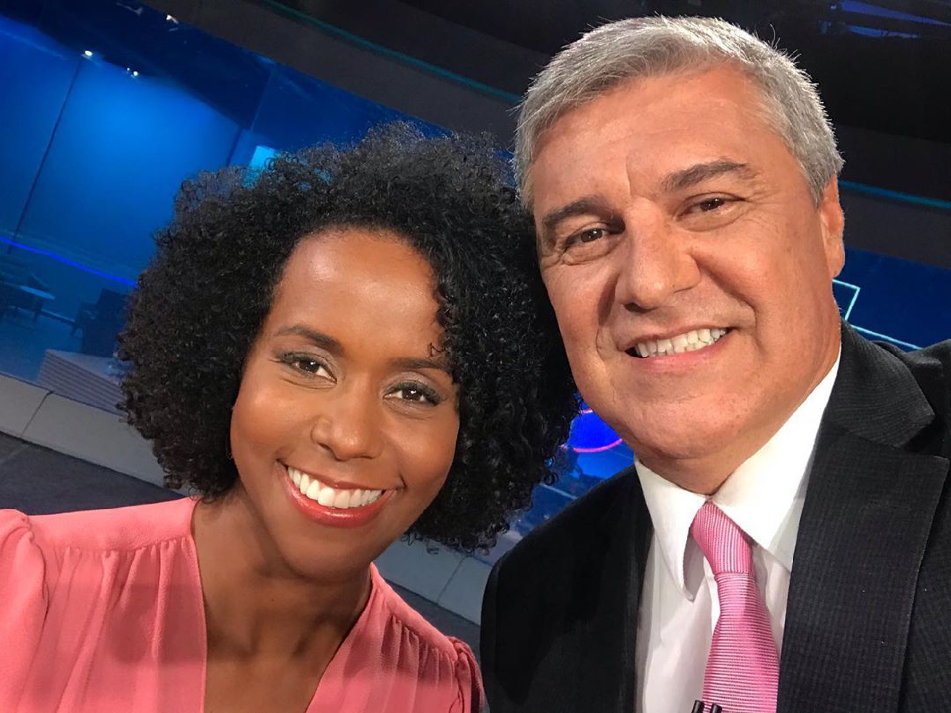 Apresentador do 'Bom Dia Rio', Flávio Fachel é afastado da TV Globo Jornal  MEIA HORA - Celebridades e TV