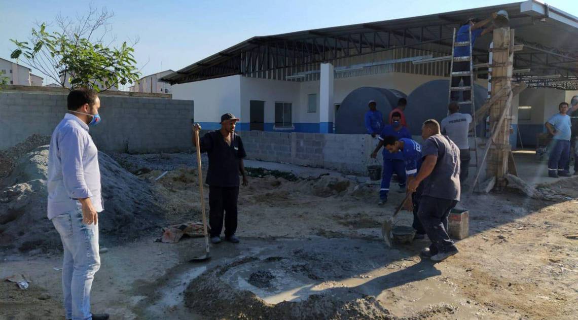 Alunos da Escola Municipal Albert Sabin, no Cangulo, vão ganhar nova unidade - Leonardo Pereira/Divulgação