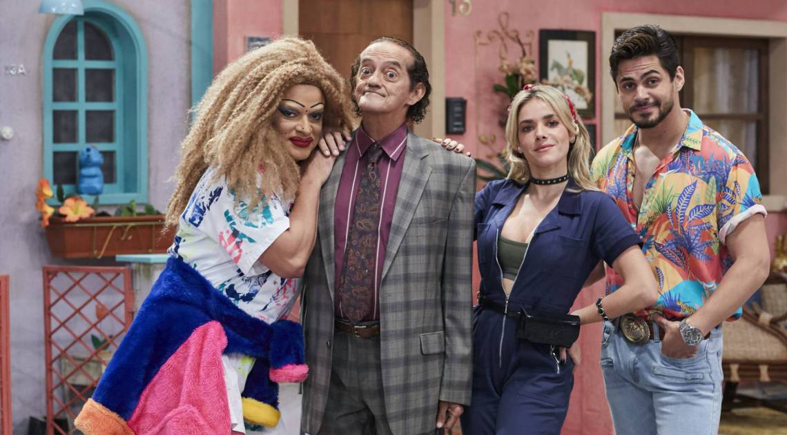 A drag queen Suzy Brasil (Marcelo Souza), AtaÃÂ­de Arcoverde, Monique Alfradique e Lucas Veloso: elenco de A Vila - Juliana Coutinho