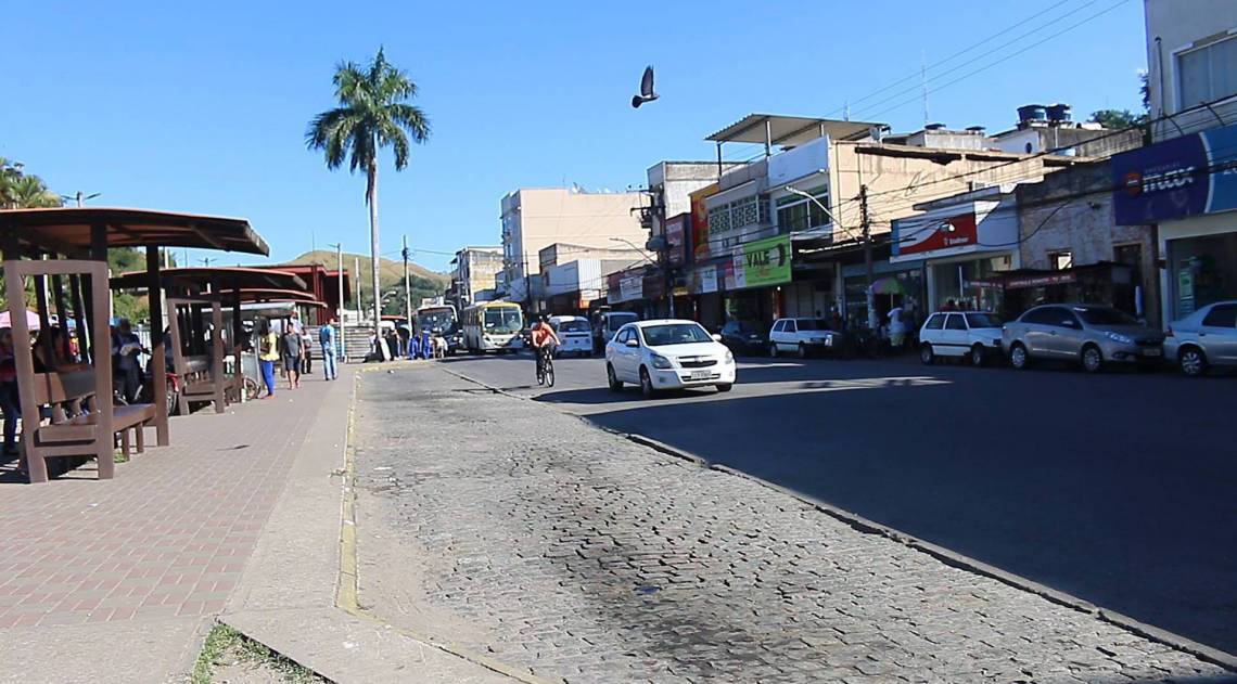 Ruas vazias em Paracambi por causa do isolamento social